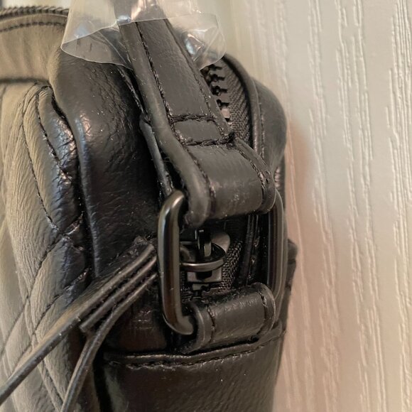 NWT Tahari Black Quilted Crossbody Bag - Picture 7 of 12